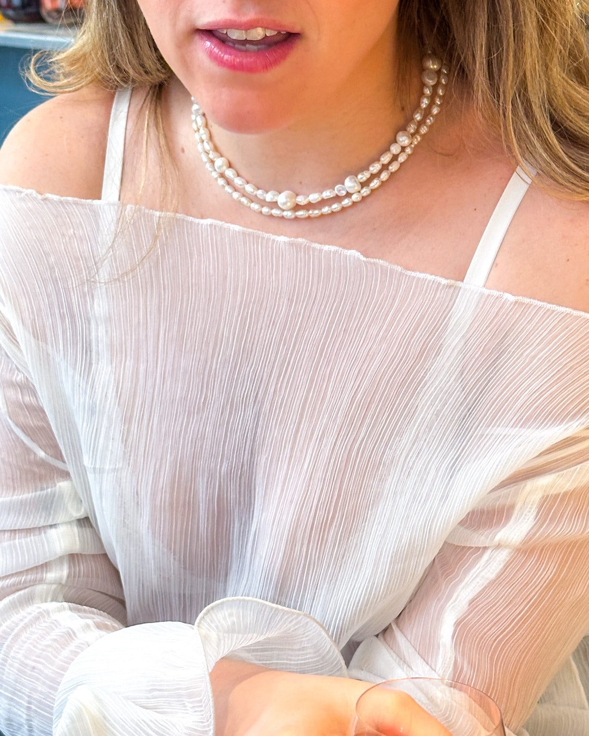 The Pearl Necklace 02.