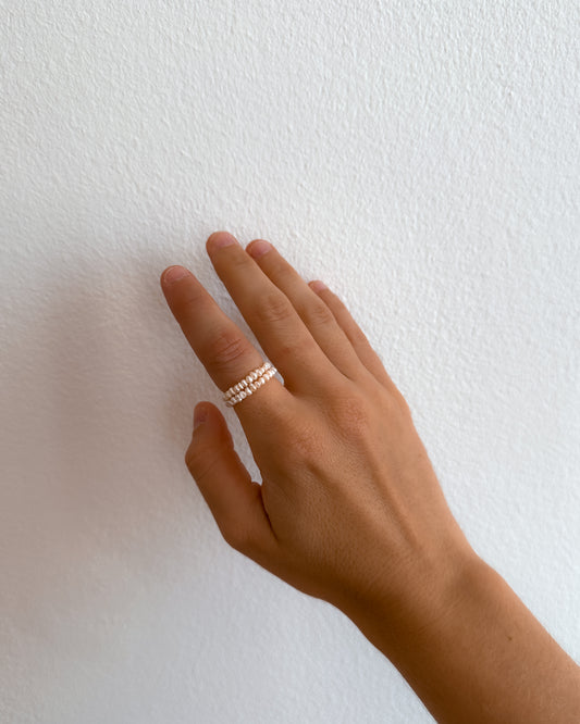 The Pearl Ring 02.