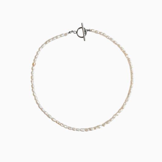 The Pearl Necklace 02.