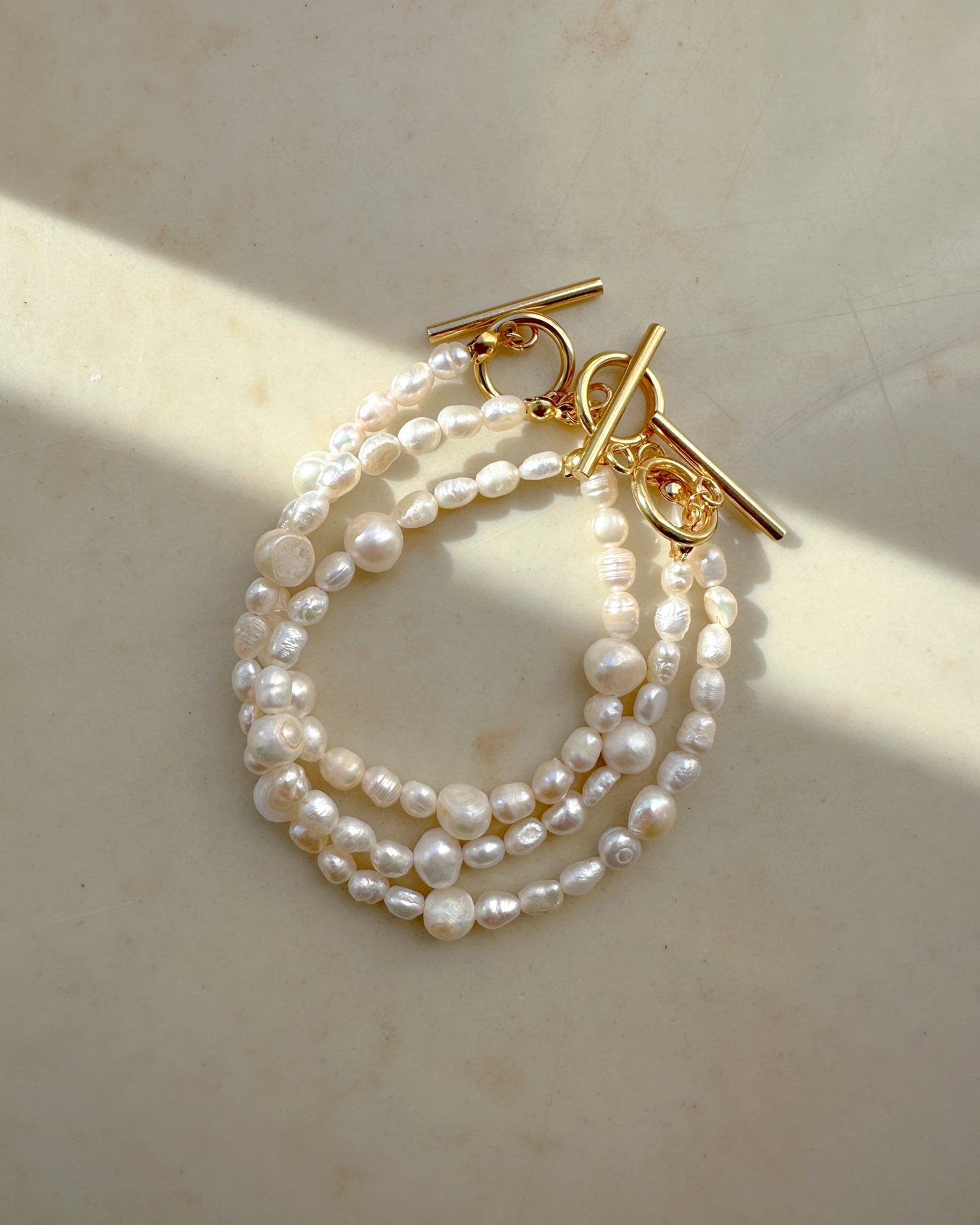 The Pearl Bracelet