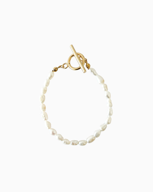 The Pearl Bracelet 02.