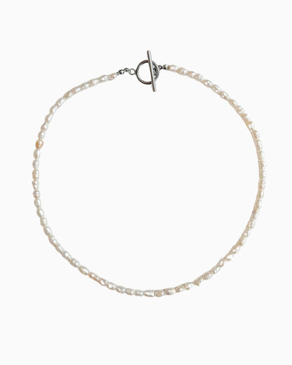 The Pearl Necklace 02.