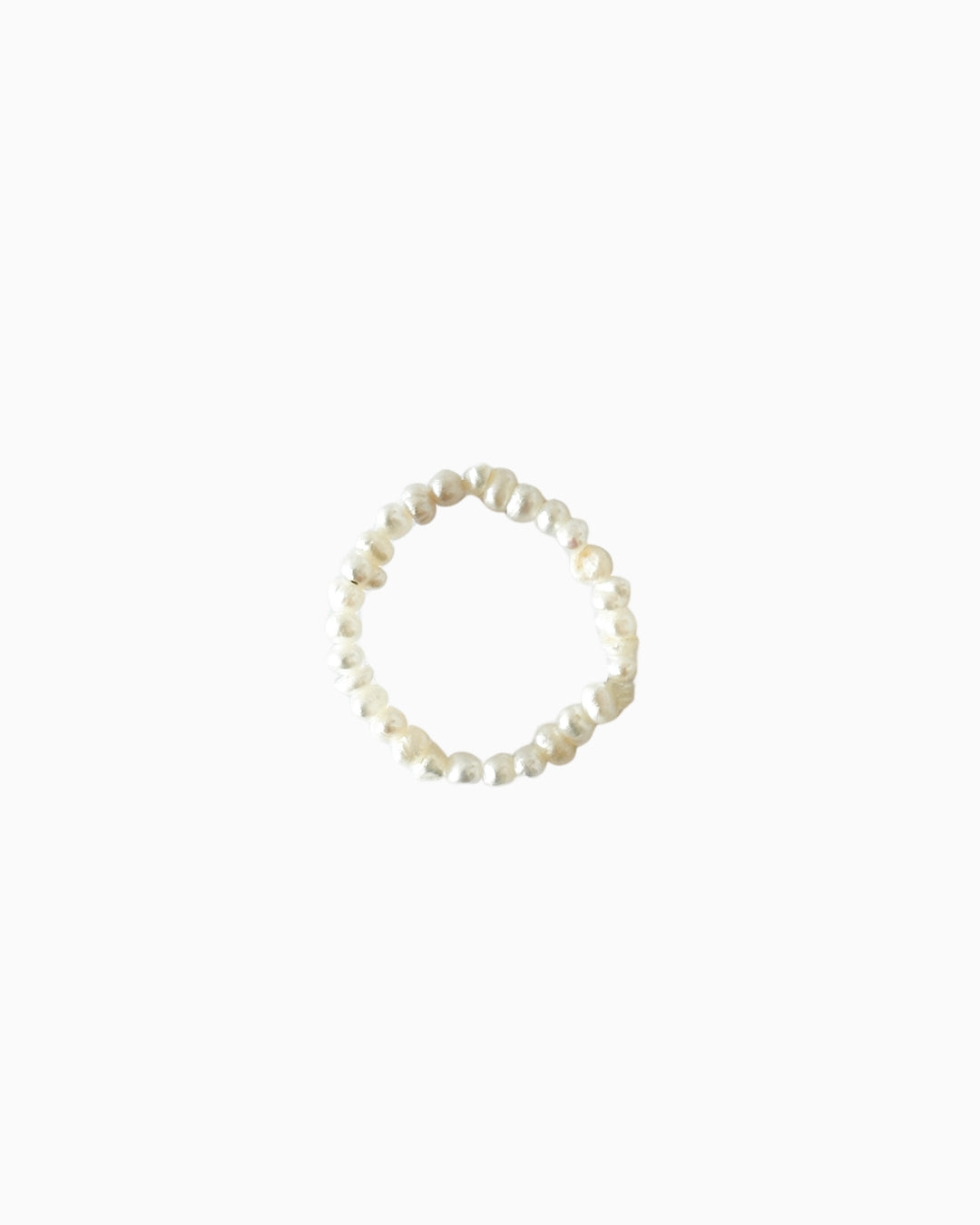 The Pearl Ring 02.